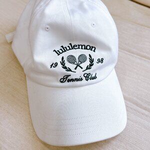 95% NEW LULULEMON HAT